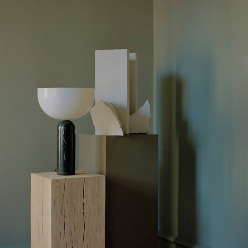 Kizu Table Lamp Large, Black Marble