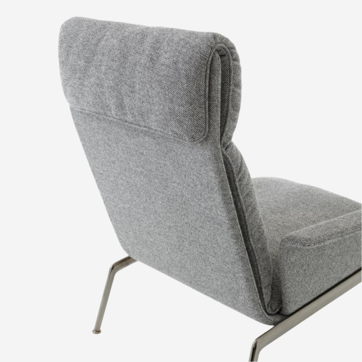 Muno LN17 High Back Armchair