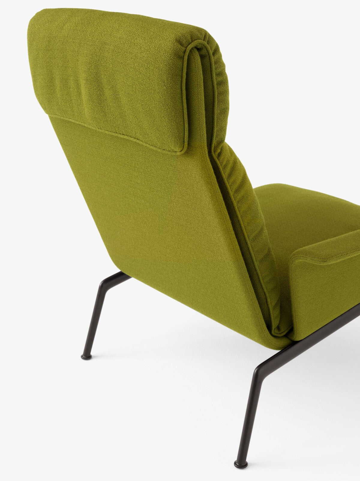 Muno LN17 High Back Armchair