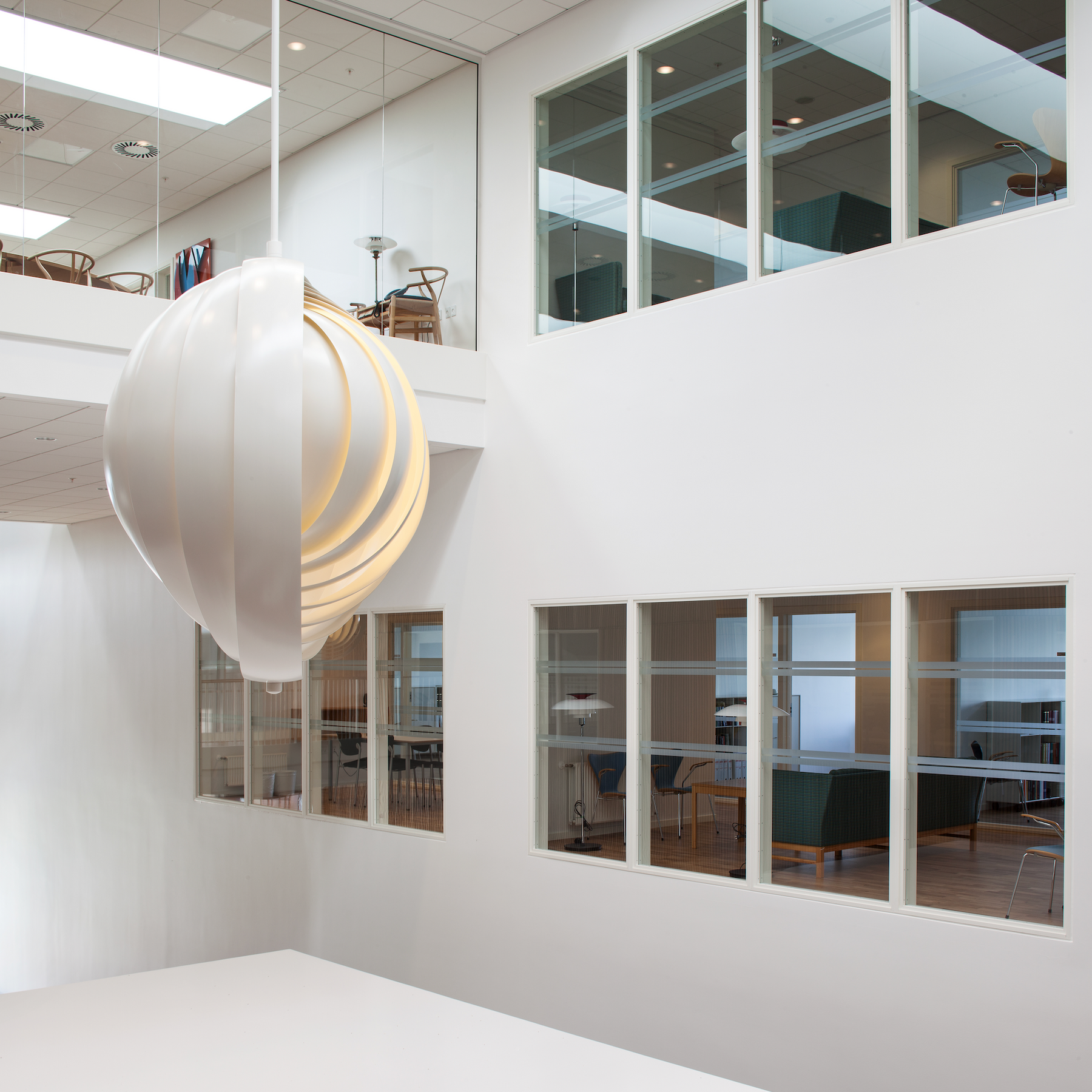 Moon XXXL Pendant Light