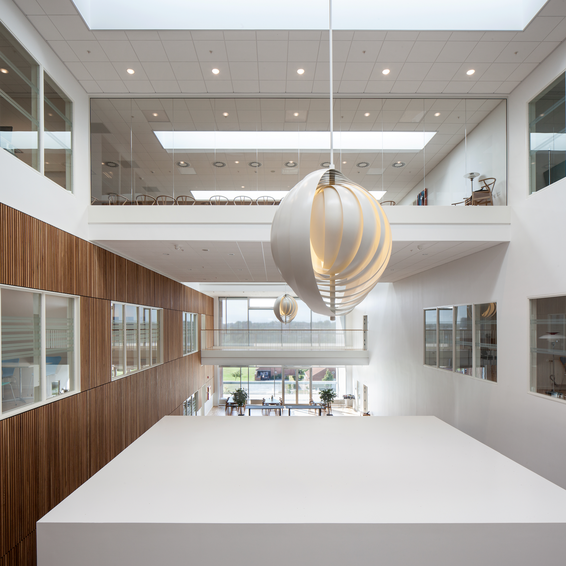 Moon XXXL Pendant Light