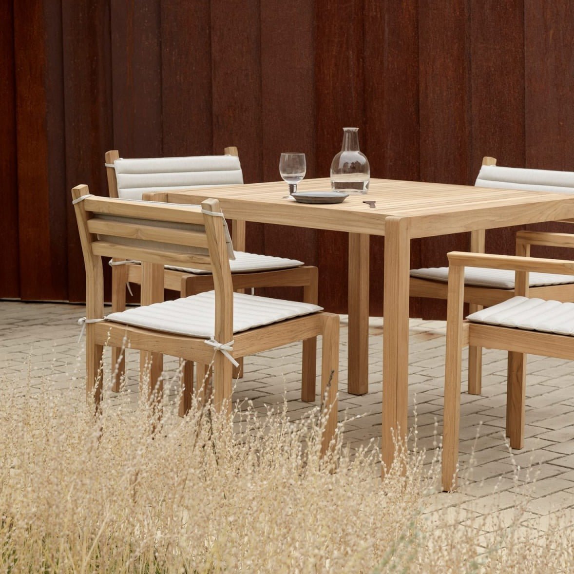 AH501 Outdoor Dining Chair with Cushion