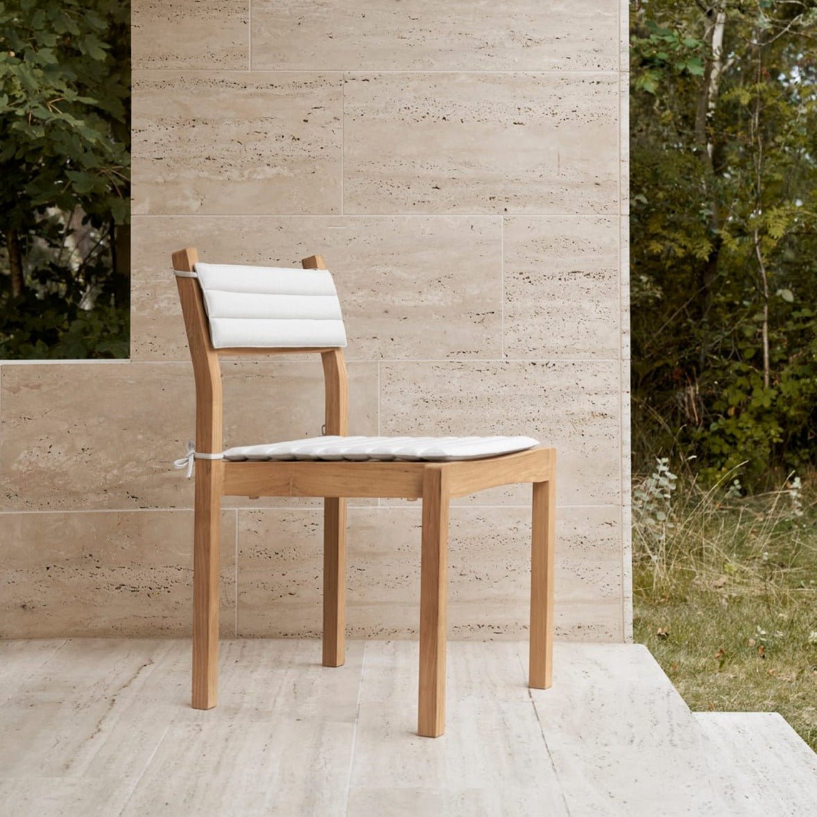AH501 Outdoor Dining Chair with Cushion