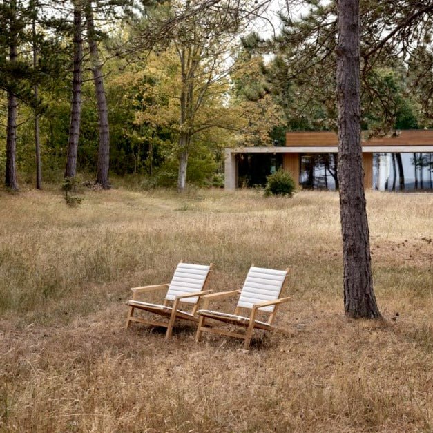 AH603 Outdoor Deck Chair with Cushion