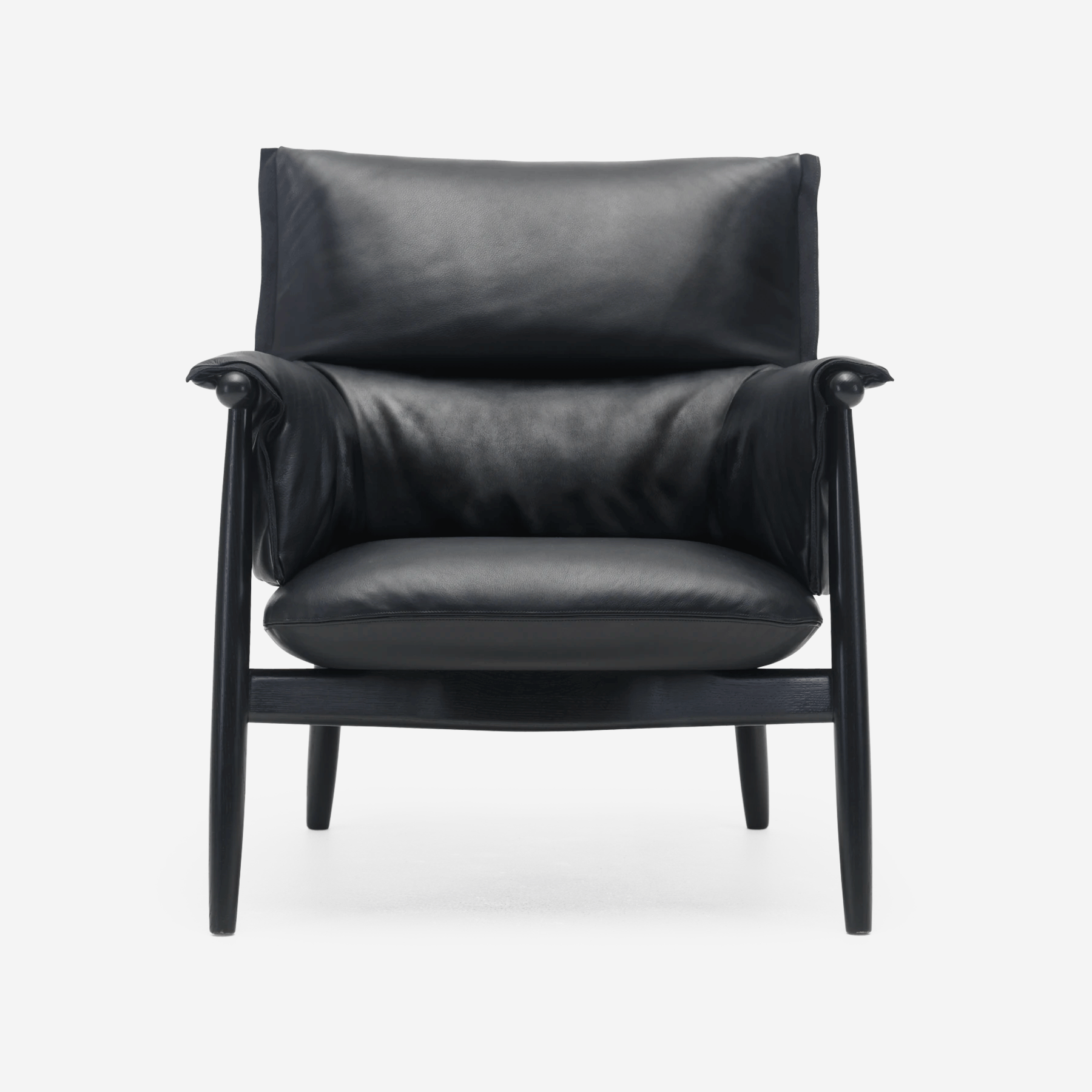 E015 Embrace Lounge Chair - Moleta Munro Limited