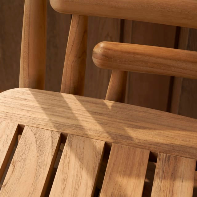 E008 Embrace Outdoor Dining Chair