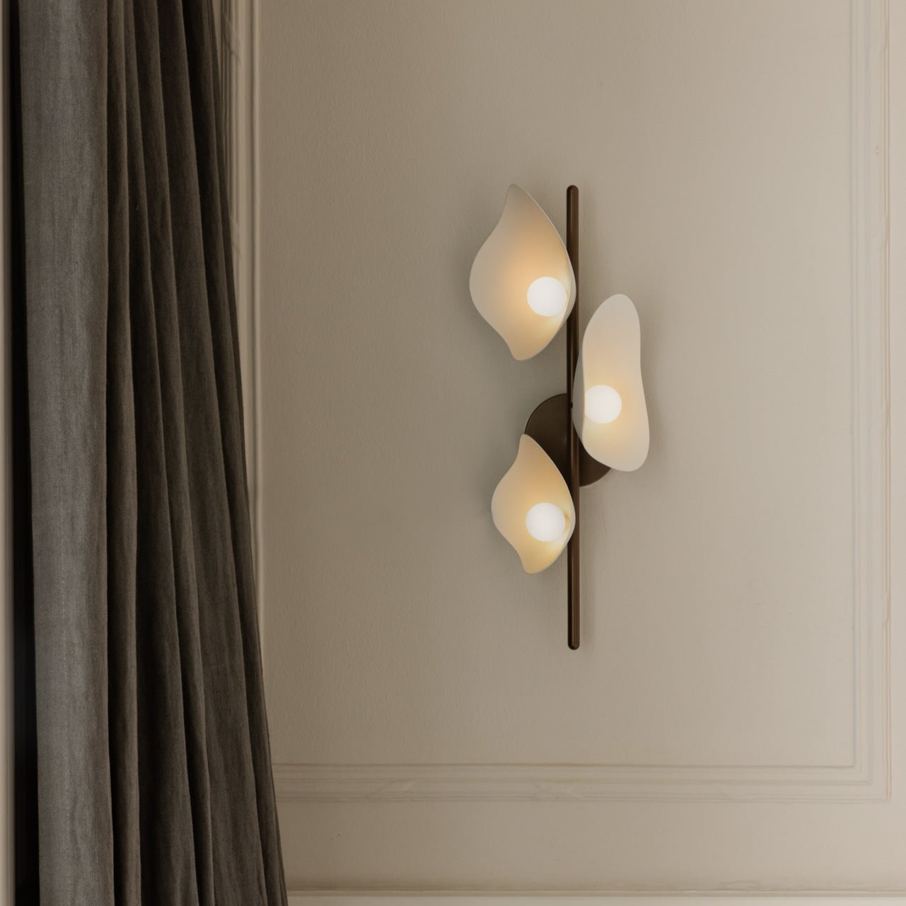 Florii 3 Wall Light