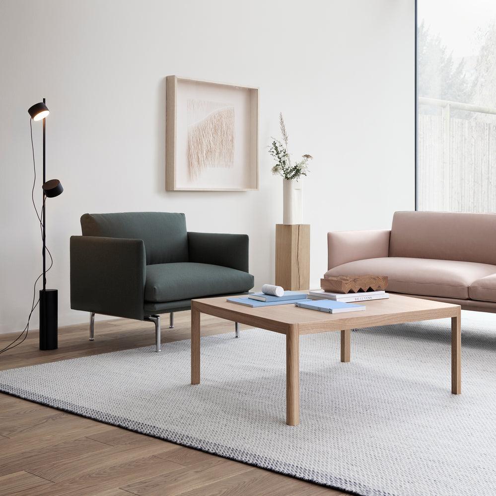 Outline Armchair, Black base