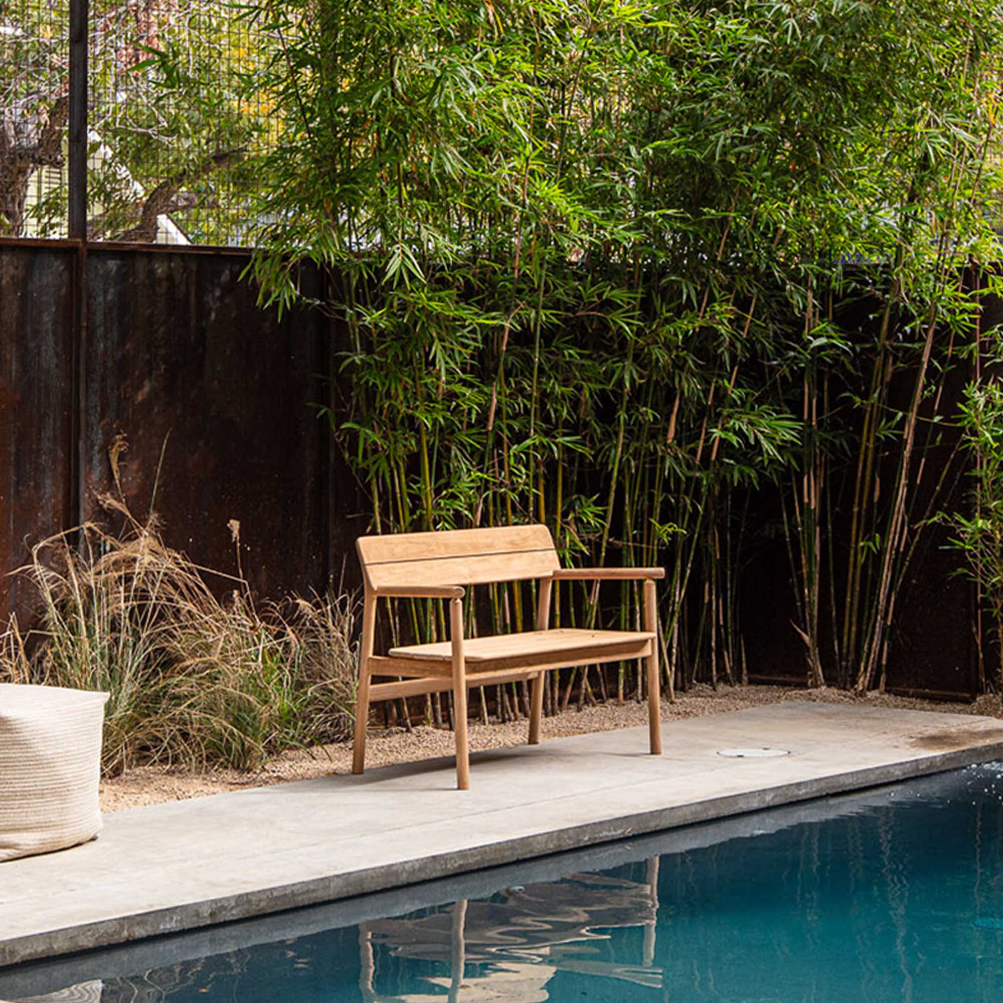 Tanso Bench