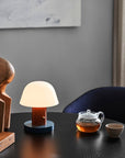 Setago JH27 Portable table lamp