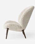 VIPP466 Lodge lounge chair - Moleta Munro Limited