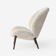 VIPP466 Lodge lounge chair - Moleta Munro Limited