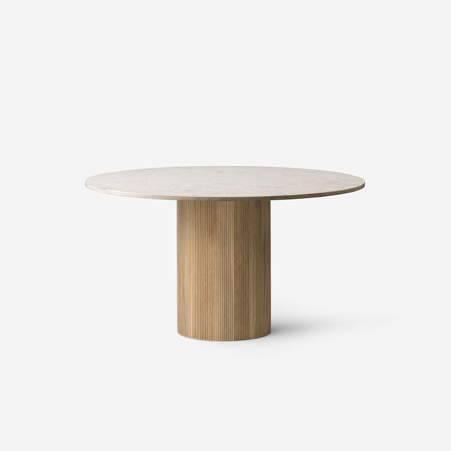 VIPP494 Cabin round table, light oak base