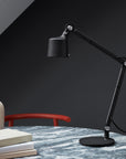 VIPP521 Desk lamp