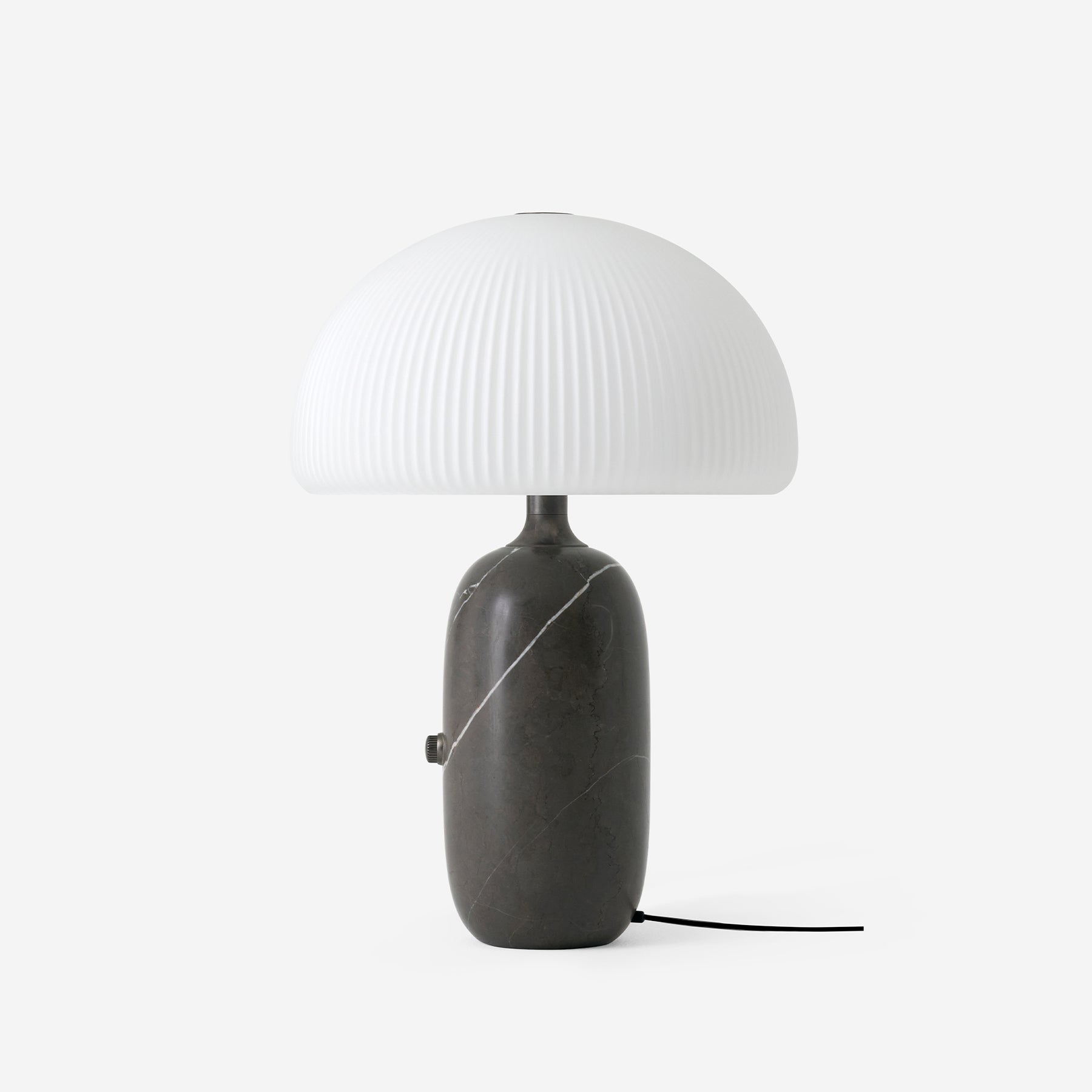 VIPP592 Sculpture table lamp - Moleta Munro Limited