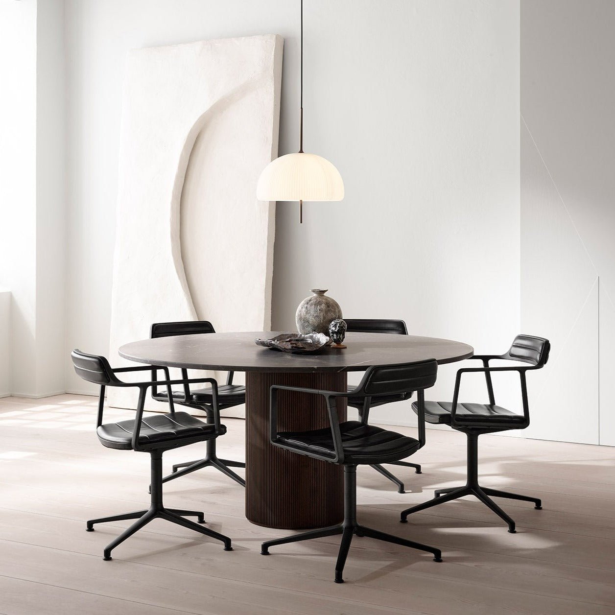 VIPP595 Sculpture Pendant - Moleta Munro Limited