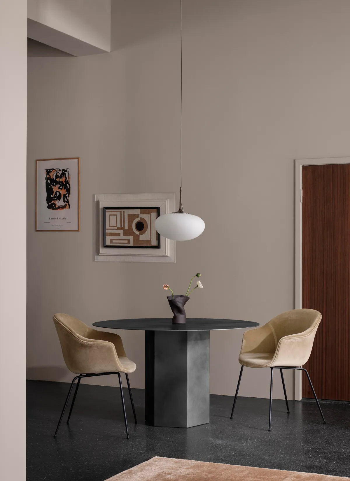Epic Dining Table, Round