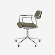 VIPP453 Swivel+ Chair, Castors