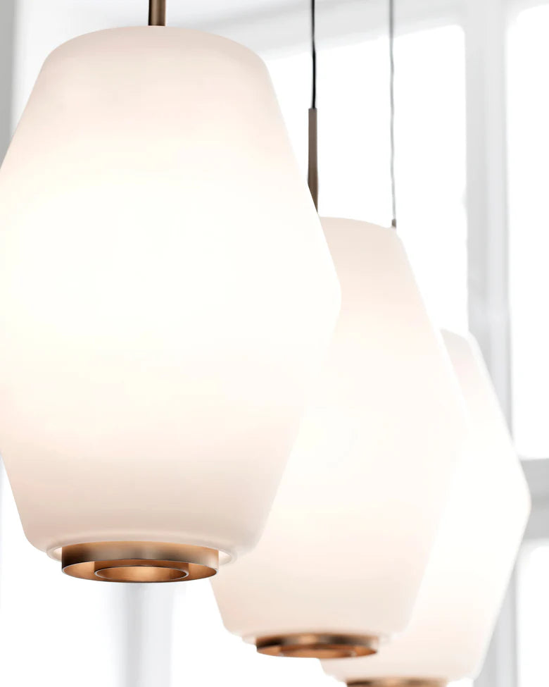 Dhal Small Pendant