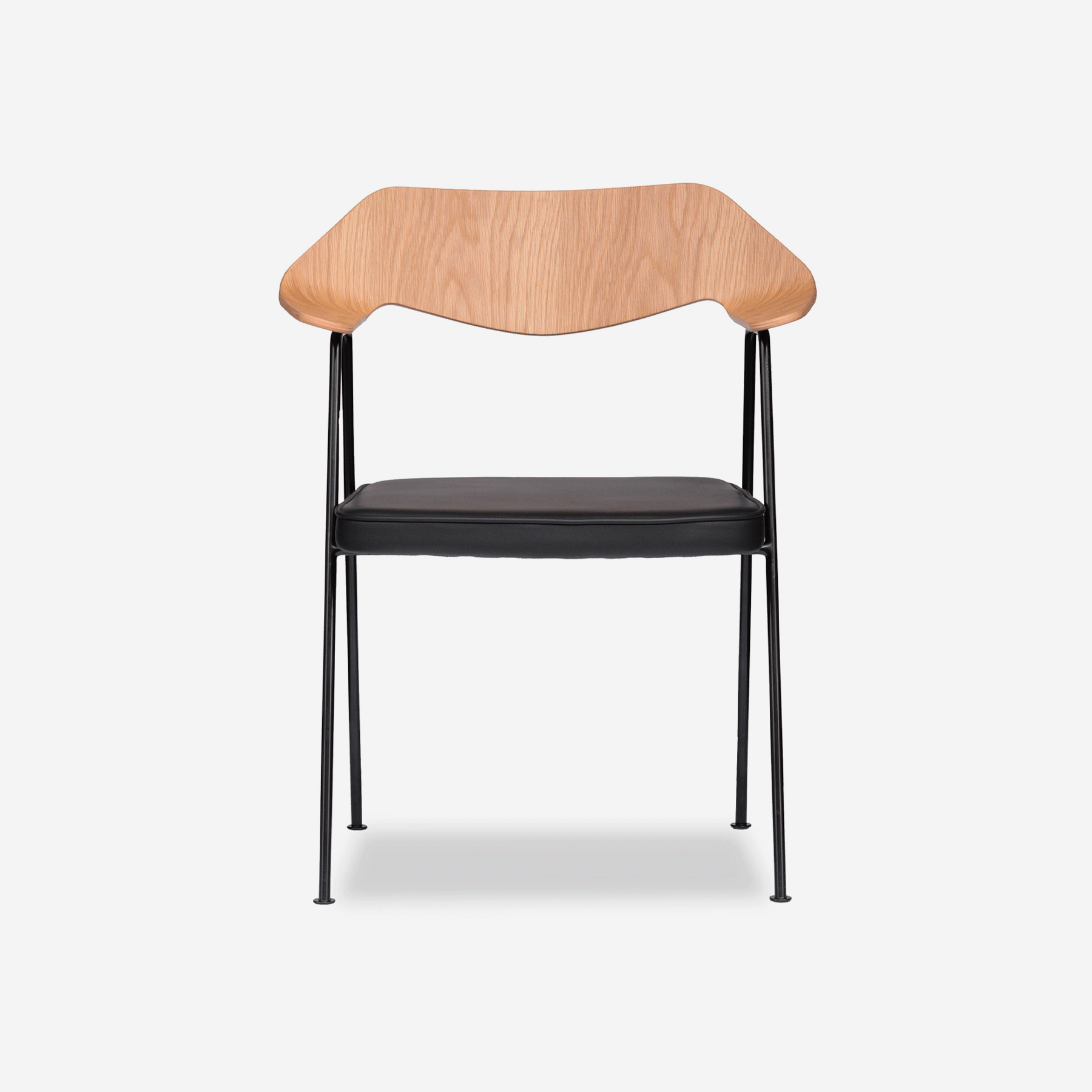 675 Chair, black frame - Moleta Munro Limited