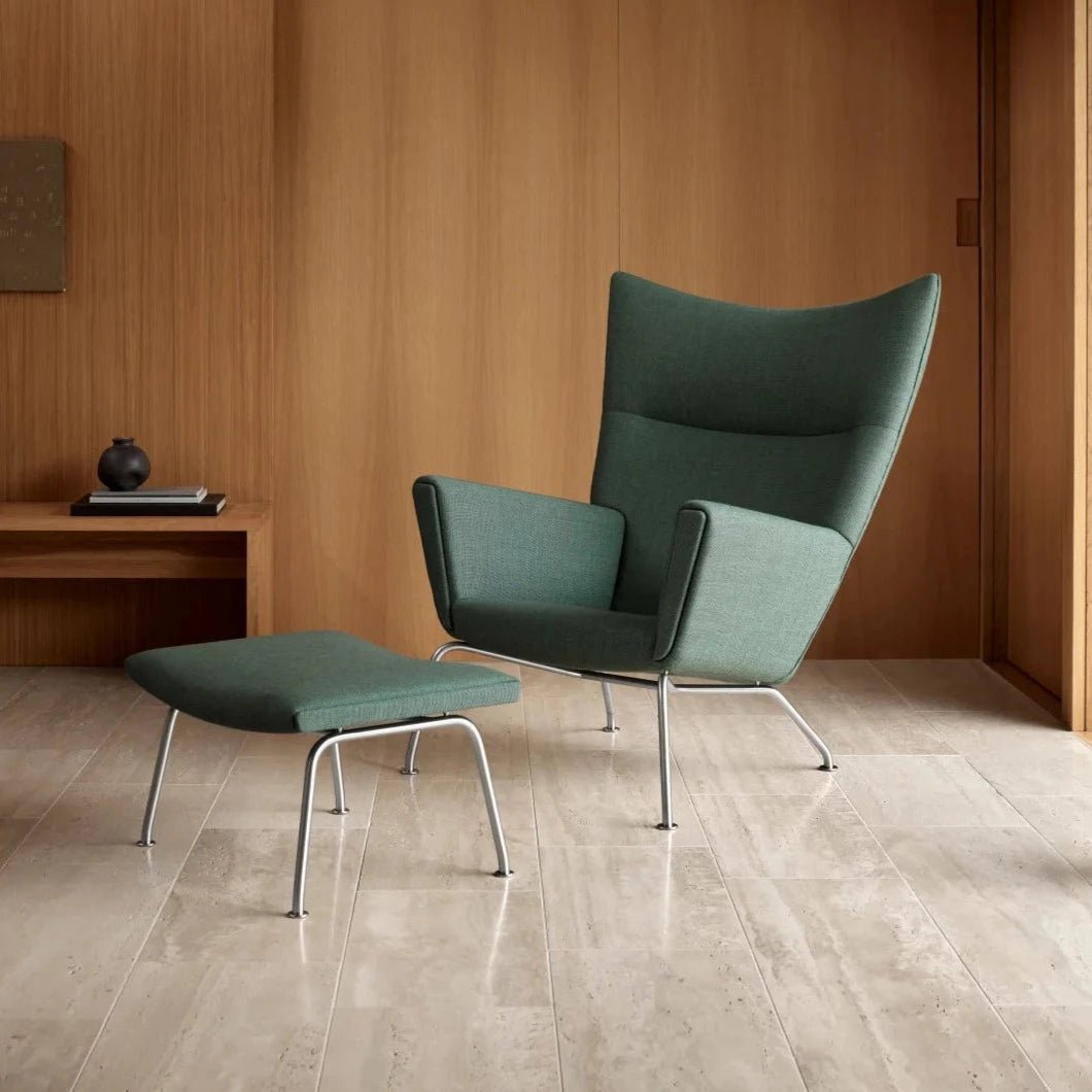 CH445 Wing Chair by Hans Wegner for Carl Hansen Sons – Moleta