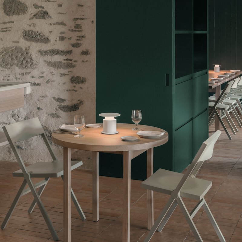 w241 Faro Table Lamp